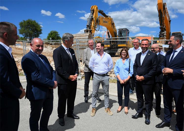 Slika /dokumenti/Socijalna politika/Vijesti/VRH_2294 (1).jpg